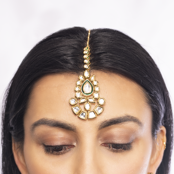 Chandni Earring Tika Set